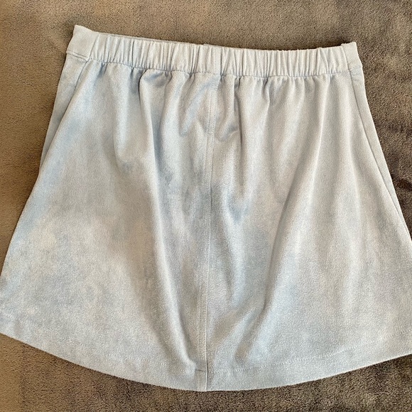 Pastel blue skirt - Picture 2 of 2